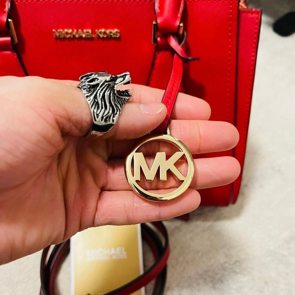 NWT Michael Kors Hope Medium Saffiano Leather Messenger/Satchel Bag Bright Red - Picture 6 of 12